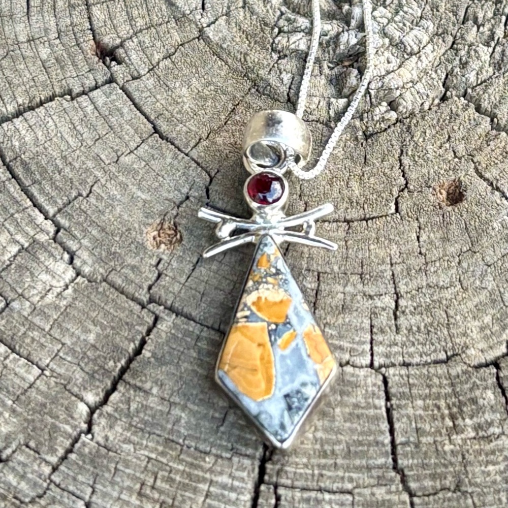 Maligano Jasper & Garnet Necklace - Picture 9 of 9